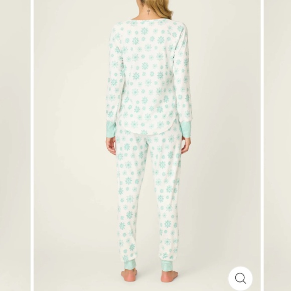 Pj Salvage NWT Snowflake Wishes Pointelle Pants Set Size Large - Picture 3 of 11